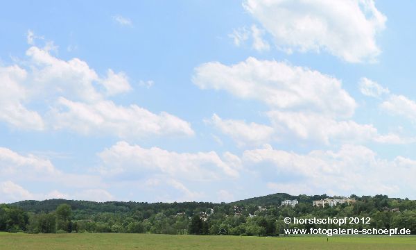 Blick A-Waechter-Str auf westl Bayreuth 2b